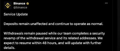Zrzut ekranu wpisu Binance na X zatytułowanego Service Update: wpłaty działają, wypłaty wstrzymane na czas przebudowy zabezpieczeń, wznowienie zapowiedziane w ciągu 48 godzin